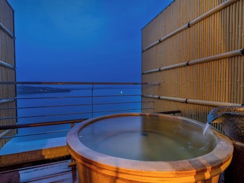 Apa Hotel & Resort Kaga Katayamazu Onsen Kasuikyo