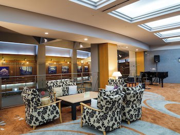 Apa Hotel & Resort Kaga Katayamazu Onsen Kasuikyo