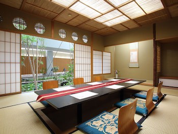 Apa Hotel & Resort Kaga Katayamazu Onsen Kasuikyo