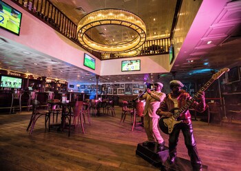 Grand Millennium Al Wahda