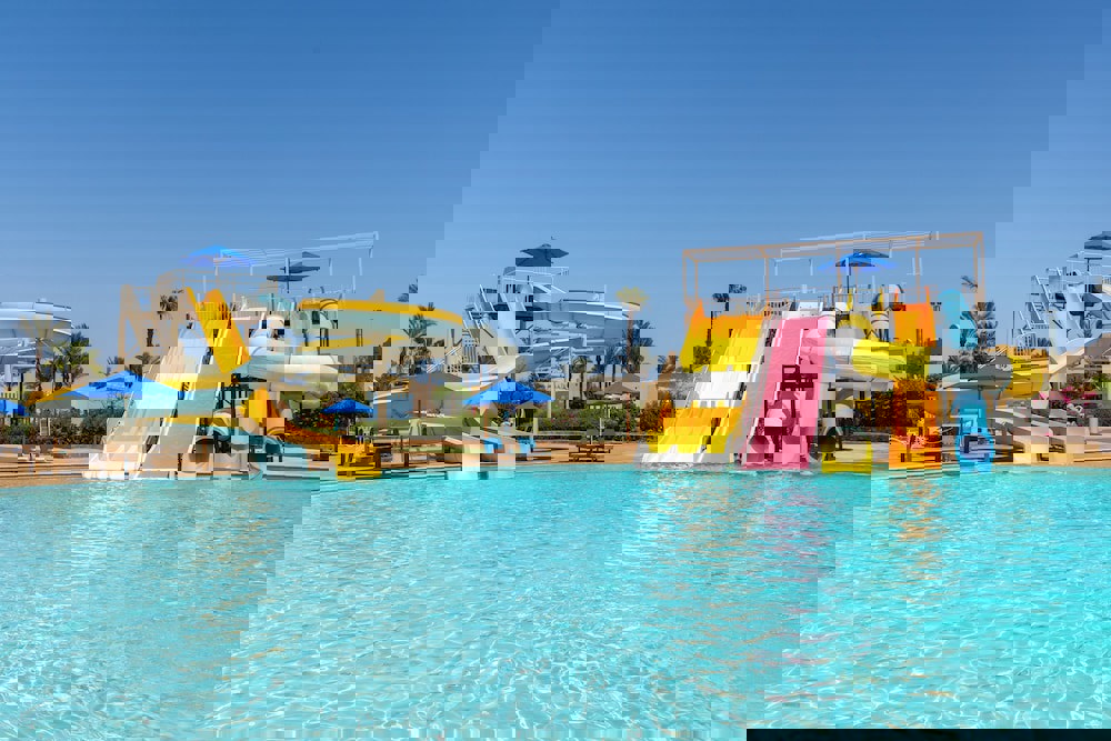 Amwaj Oyoun Resort & Casino