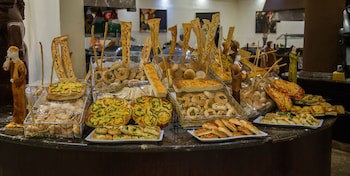 Amwaj Oyoun Resort & Casino