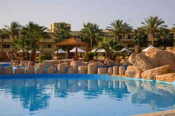 Amwaj Oyoun Resort & Casino