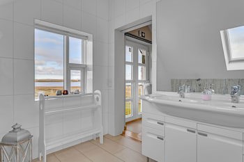Guesthouse Vatnsholt