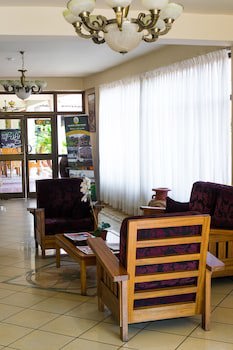 Coconut Grove Regency Hotel