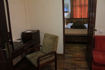 Coconut Grove Regency Hotel