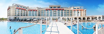 Lighthouse Golf And Spa Hotel