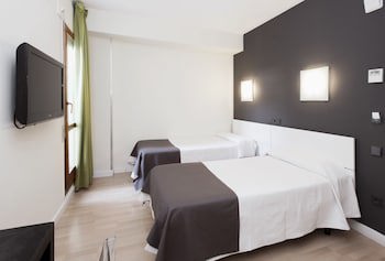 Hostal Joaquin Costa