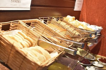 Sandri City Hotel