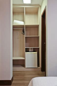 Sandri City Hotel