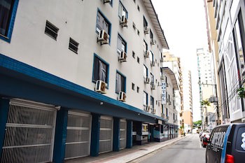 Sandri City Hotel