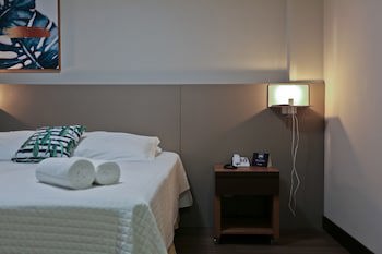 Sandri City Hotel