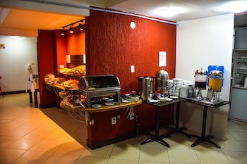 Sandri City Hotel
