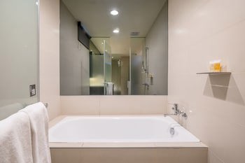 Check Inn Taipei Xinyi