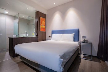 Check Inn Taipei Xinyi