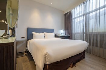 Check Inn Taipei Xinyi