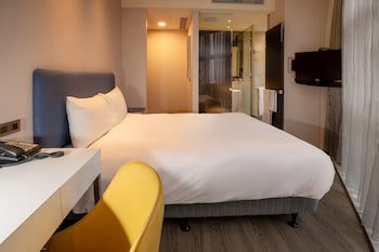 Check Inn Taipei Xinyi