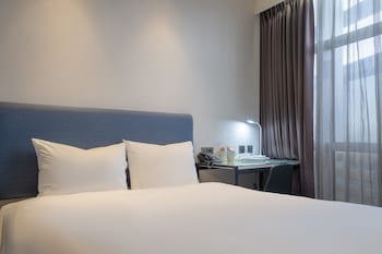 Check Inn Taipei Xinyi