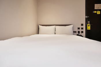 Check Inn Taipei Xinyi