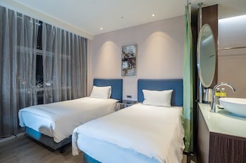 Check Inn Taipei Xinyi