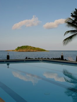 Tamarind Reef Resort Spa & Marina