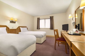 Days Inn By Wyndham Sevenoaks Clacket Lane