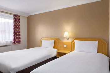 Days Inn By Wyndham Hamilton