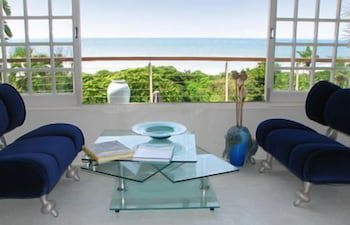 Days At Sea Beach Lodge