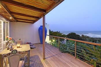 Days At Sea Beach Lodge