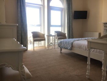 Balmoral Hotel