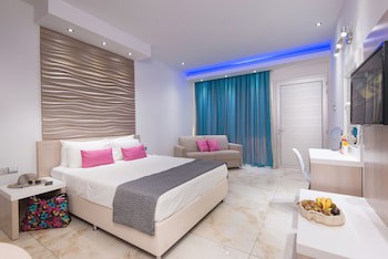 Loutsiana Hotel Apts galeri fotoğrafı