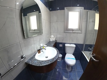Loutsiana Hotel Apts galeri fotoğrafı