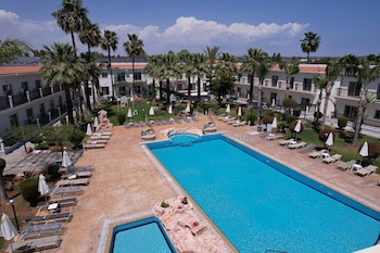 Loutsiana Hotel Apts galeri fotoğrafı