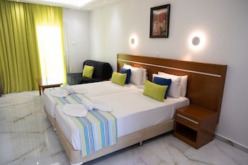 Loutsiana Hotel Apts galeri fotoğrafı