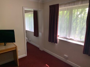 Days Inn By Wyndham Southampton Rownhams