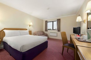 Days Inn By Wyndham Stafford