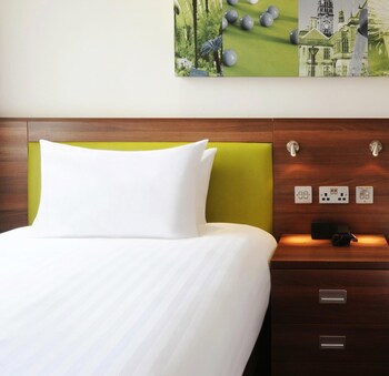 Hampton By Hilton Newport East