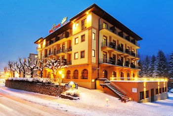 Euro Youth Hotel & Krone