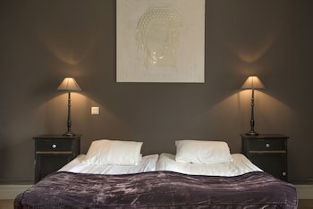 Donners Hotel
