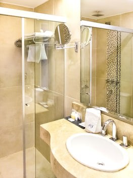 Howard Johnson By Wyndham Cordoba