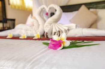 Arya Amed Beach Resort And Dive Center