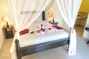 Arya Amed Beach Resort And Dive Center
