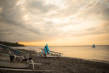 Arya Amed Beach Resort And Dive Center