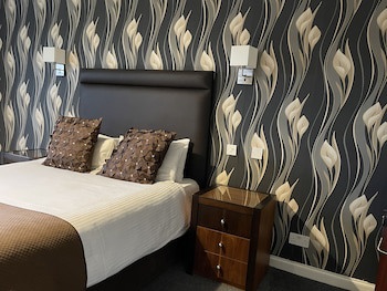 Castlecary House Hotel
