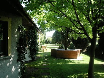 Castlecary House Hotel