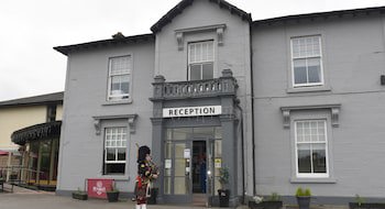 Castlecary House Hotel