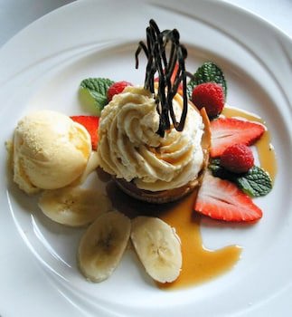 Castlecary House Hotel