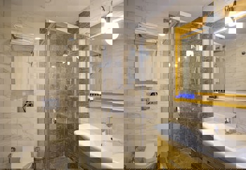 My Marin Hotel - Boutique Class