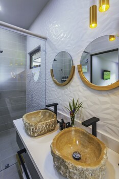 El Silencio Lodge And Spa