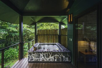 El Silencio Lodge And Spa